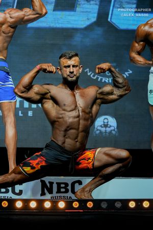 MEN'S PHYSIQUE +179